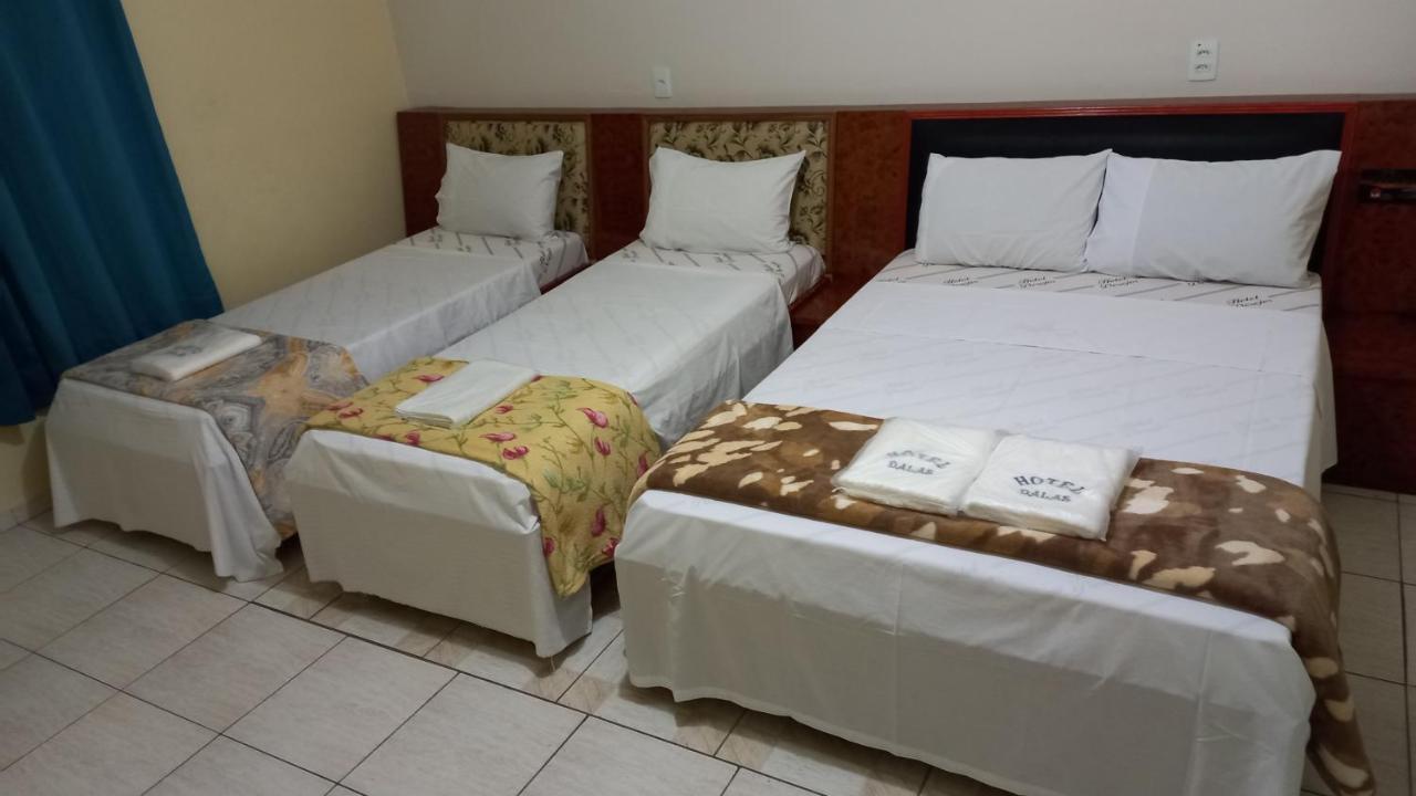 Hotel Dalias กัวรูยุส ภายนอก รูปภาพ
