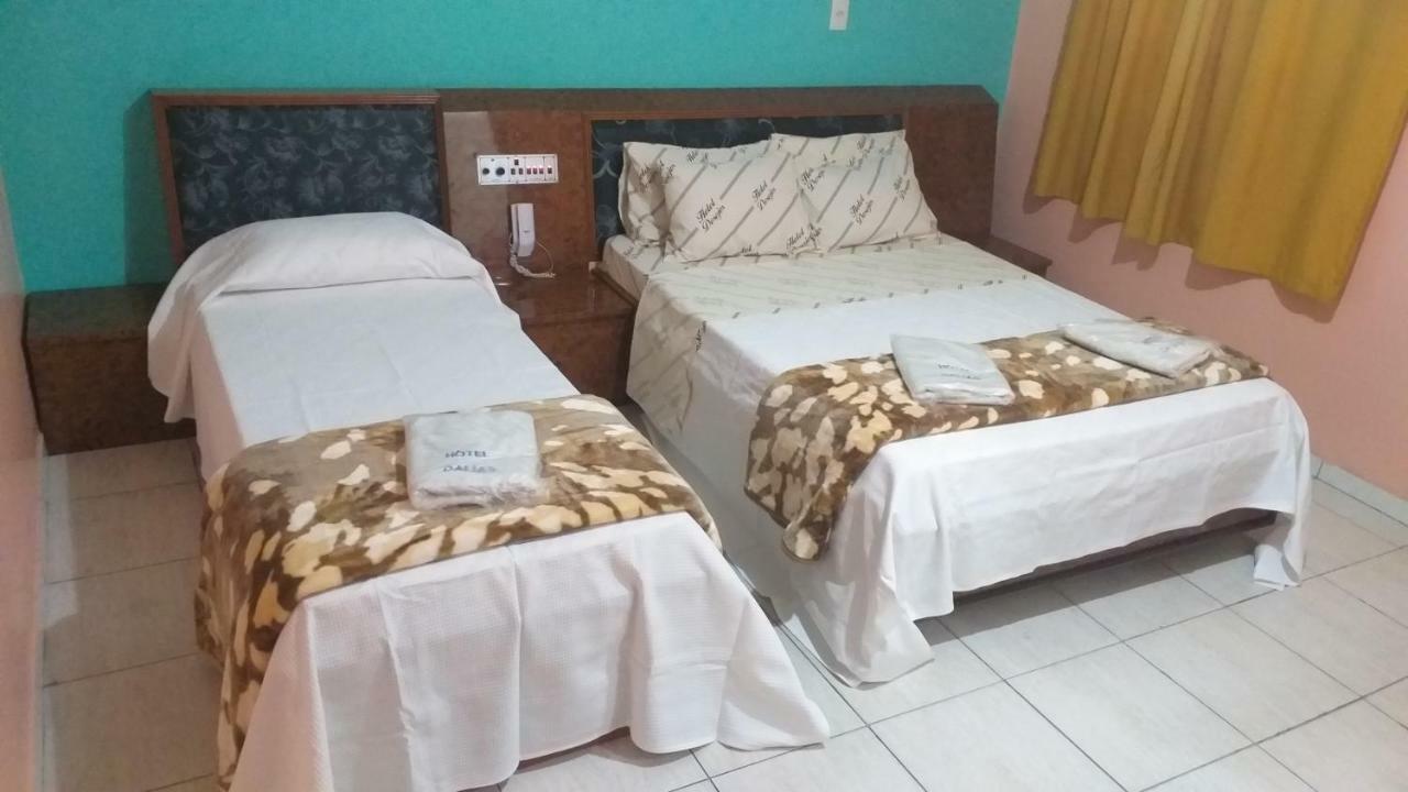 Hotel Dalias กัวรูยุส ภายนอก รูปภาพ